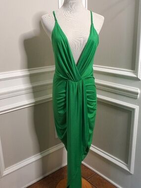 Green Bodycon surplice midi dress with a draped tulip skirt, Size L